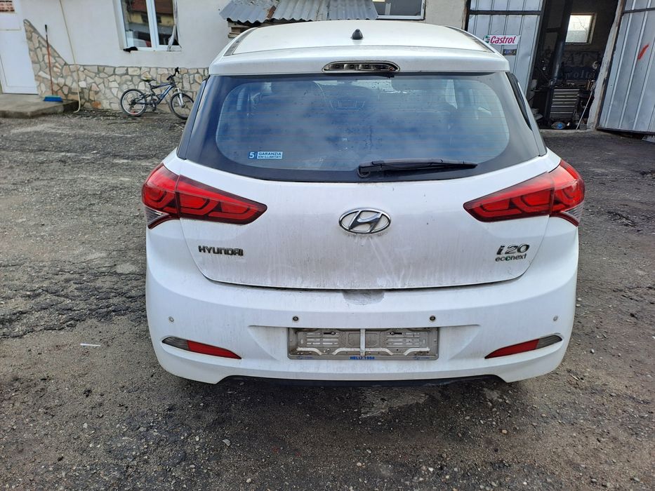 Hyundai i20 2018г на части