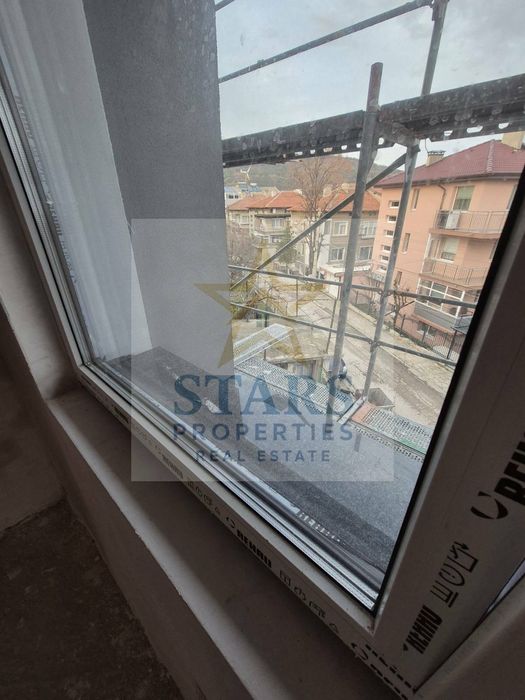 Продажба  гр. Варна - Виница 1014m²