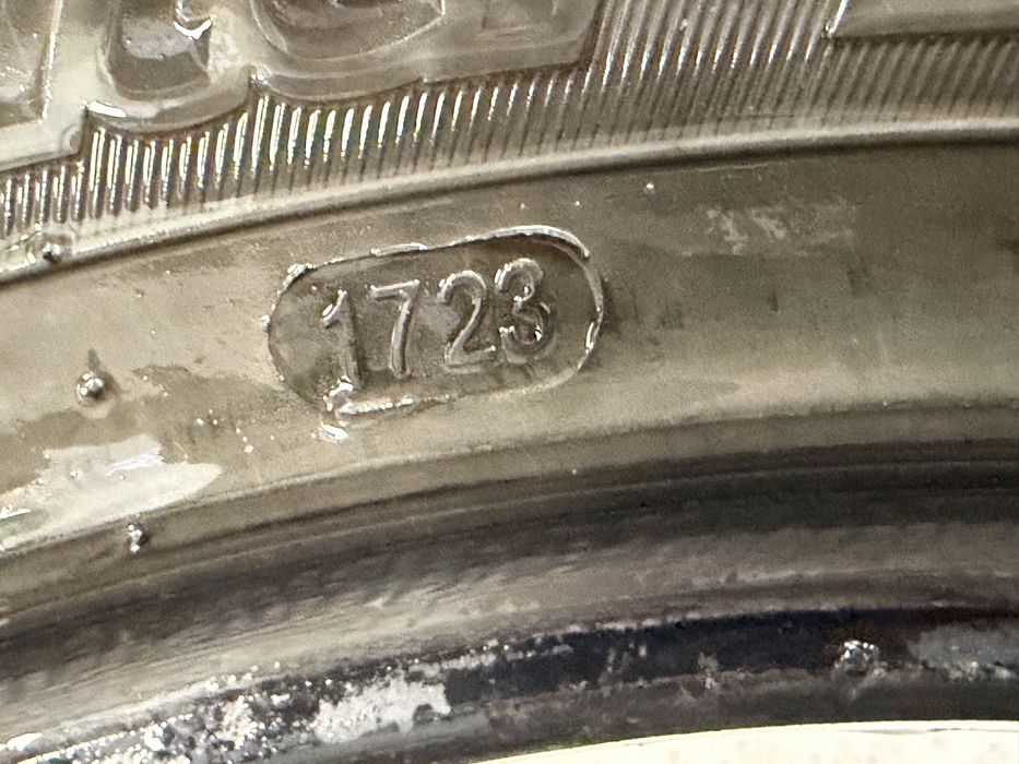 215/55/17 пара все сезонные шины M+S