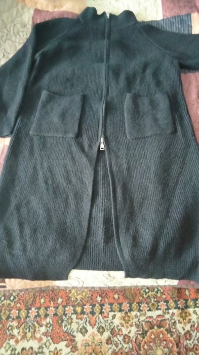 Кардиган, ботинки резиновые