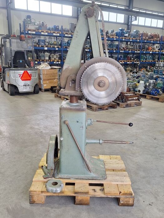 Радиална пендула WACO