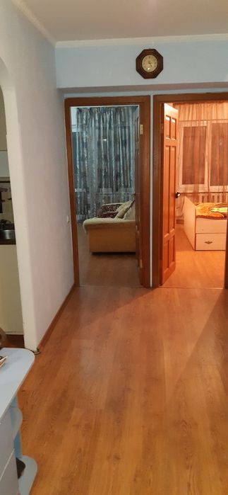 Сдам посуточно по часам  2ком кв