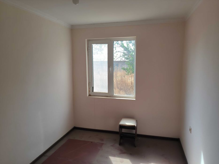 Uy sotiladi Куйичирчик, Сурум, Зангиата, Сергели продается дом.