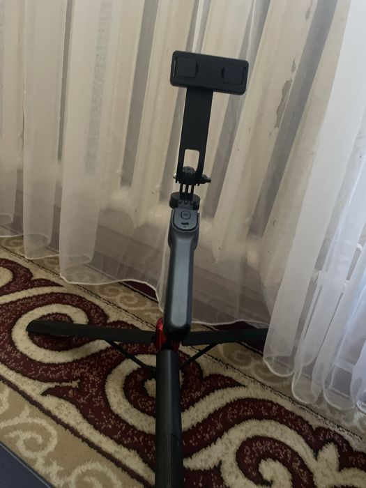 * Штатив-селфи палка NeePho NP-L2 с Bluetooth