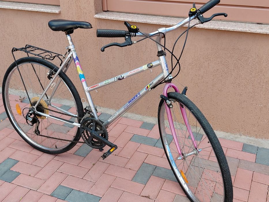 Vând bicicleta Dama.