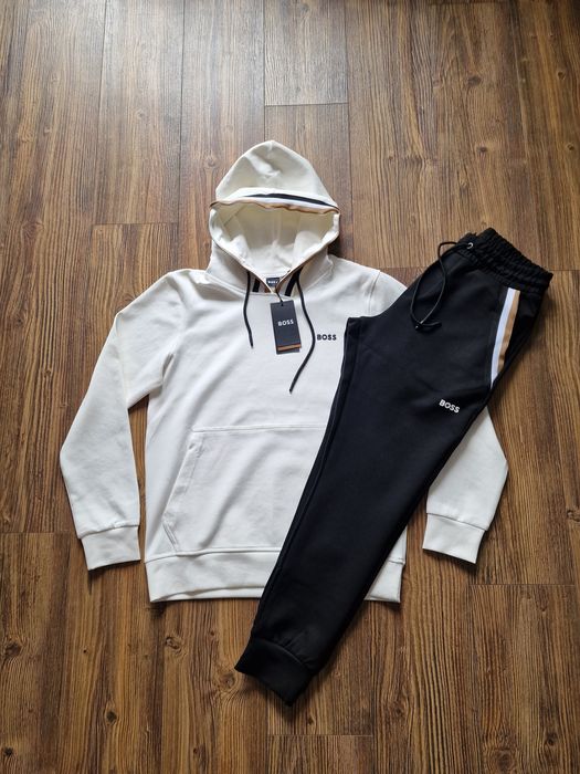 Страхотен мъжки спортен сет екип размер L