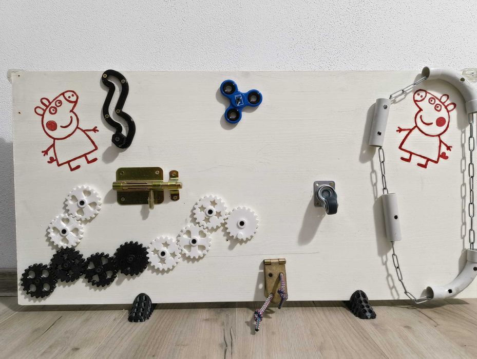 Busy board / Panou senzorial – handmade