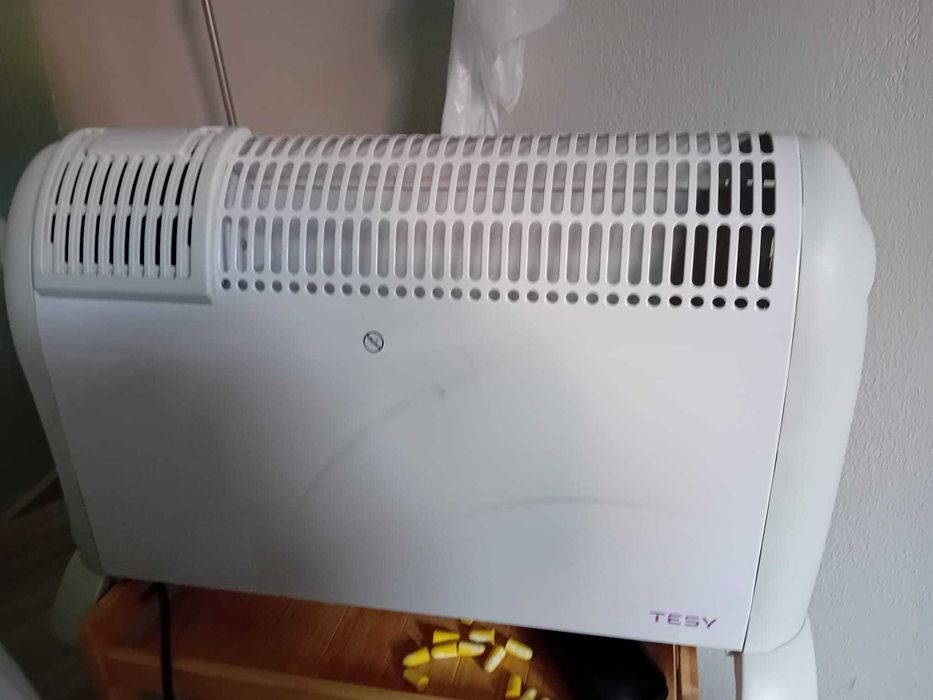 convector , 2 tr. putere, ventilatie, termostat tesy livrare pers deva