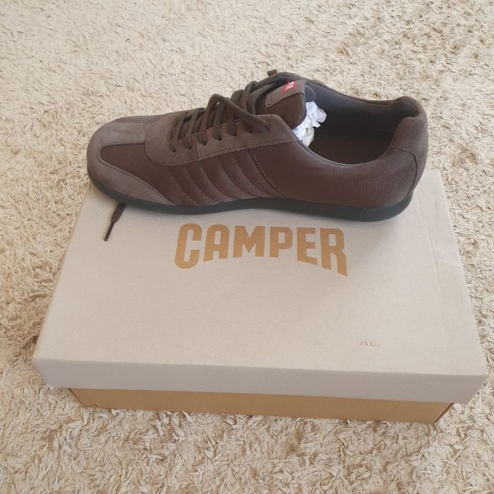 Продам кроссовки Camper