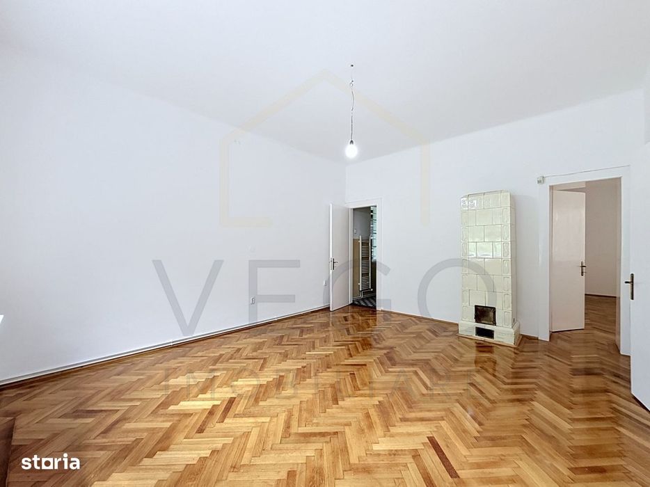 Birou sau locuinta, 4 camere, 143 mp, tip casa, zona Ultracentrala