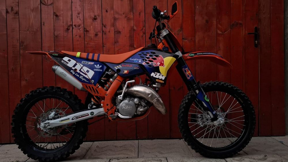 KTM SX-125cc 2T.