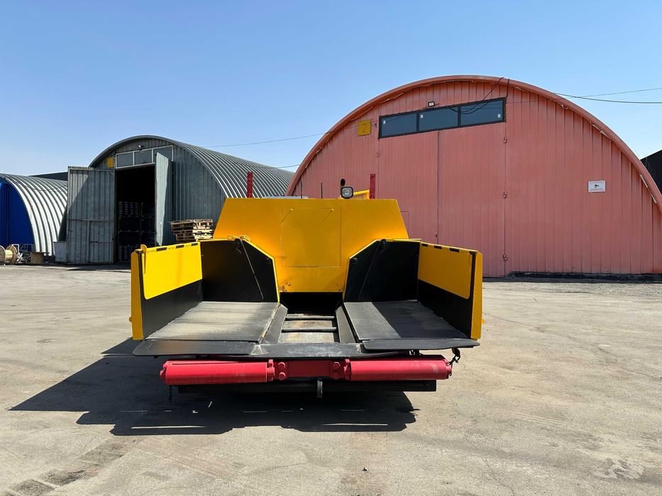 Асфальтоукладчик Niigata NF36 3.1 метра, дизель, виброрейка