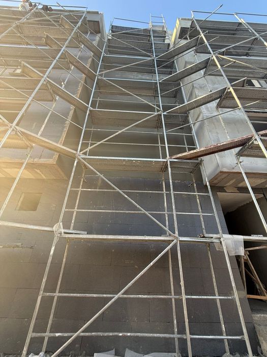 Скеле налично на склад 50хил м2 Доставка на деня в цялата страна .