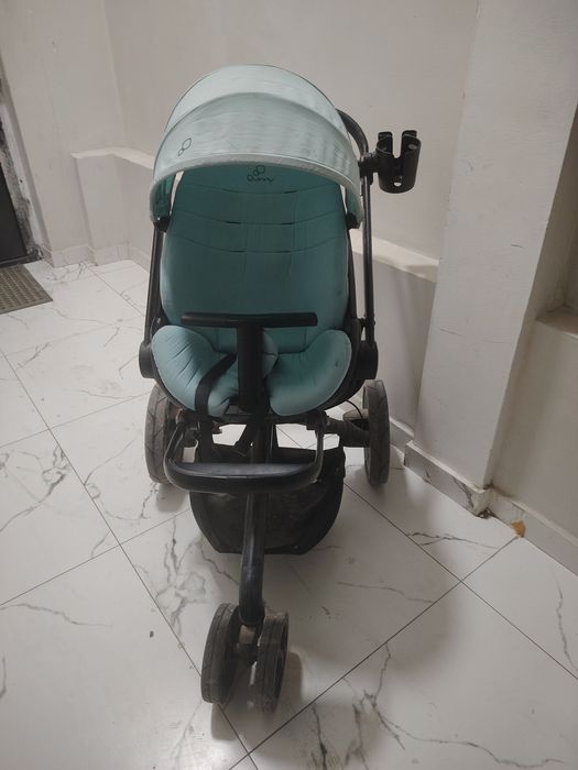 Срочно продам коляску