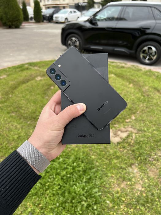 Samsung s22 8/128 GB