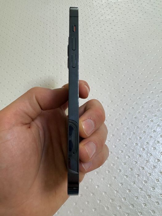 iPhone 12 pro 512 gb blue