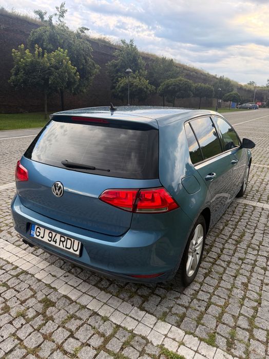 VOLKSWAGEN Golf 2013 — imagine 5
