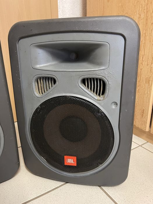 Boxe active JBL 10’’