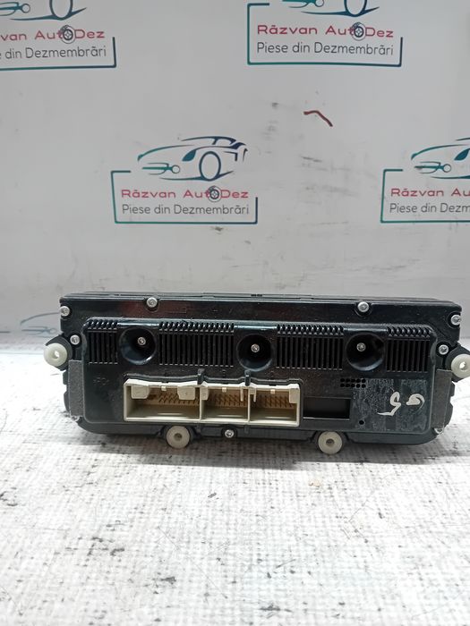 Panou comanda clima Volkswagen Golf 5 2005