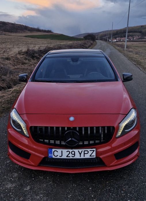 Mercedes-Benz A 160 AMG Line*Panoramic*AppleCarplay*