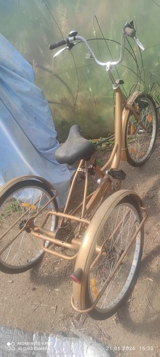 Vand triciclete pentru adulti și copii