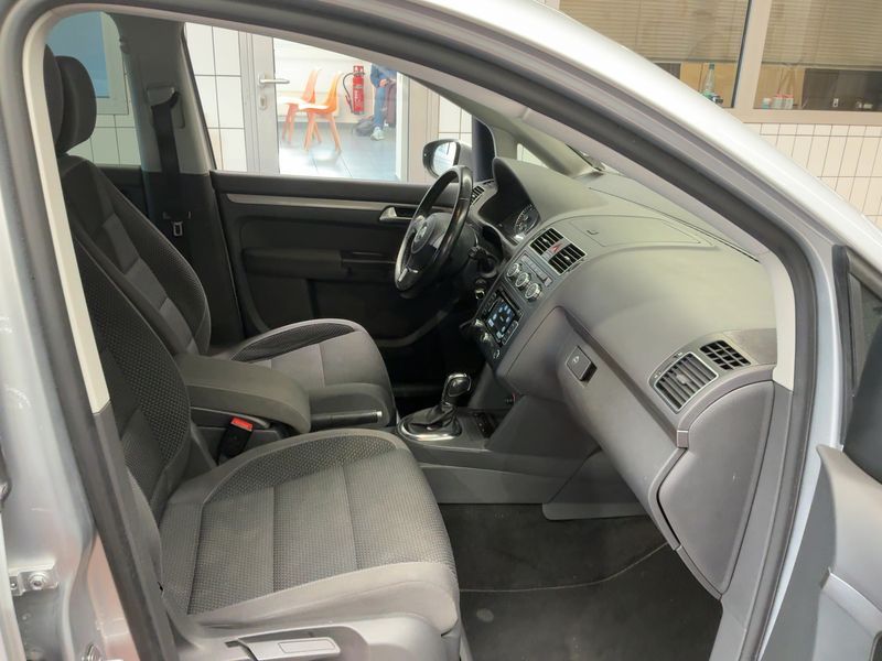 Volkswagen Touran 2.0 TDI Comfortline 2013