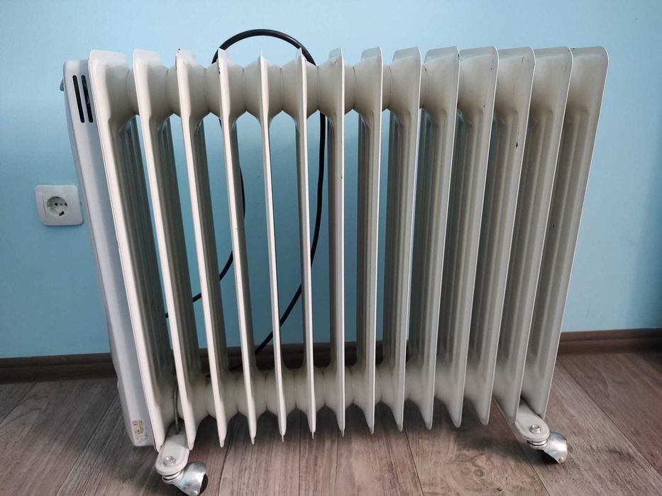 Маслен електрически нагревател.