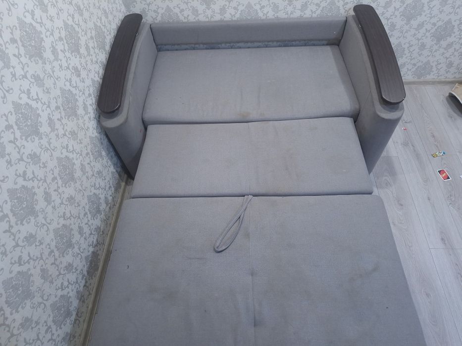 Диван складной серый