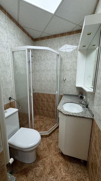 Дава се под наем Многостаен апартамент в Пловдив, Мараша - 130 кв.м за 800 € - Снимка #10