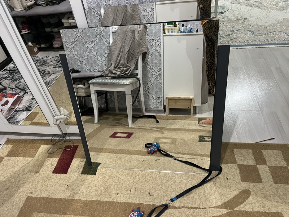 Продам срочно зеркало