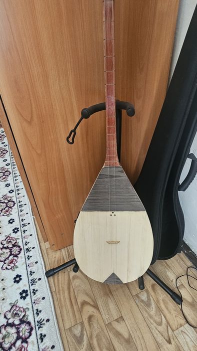 Домбыра  сатылады электрондық 100 мын