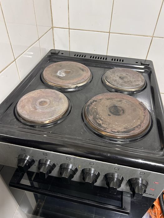 Электрическая плита