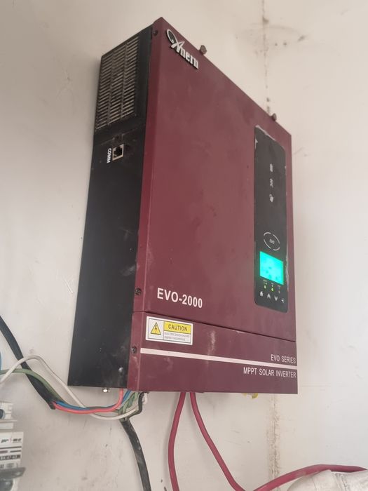 Invetr[stabik] hamda akkumlyator komplekt