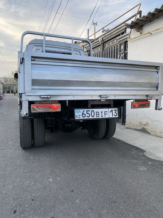 грузовой,Faw,лабо