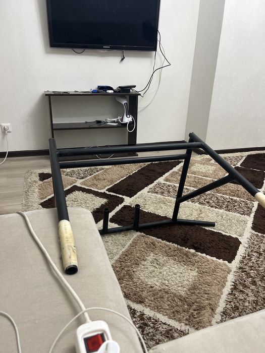 Для тренка турник