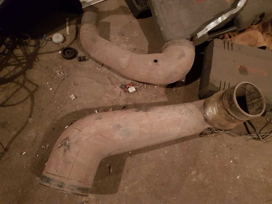 Запчасти к HOWO                             .