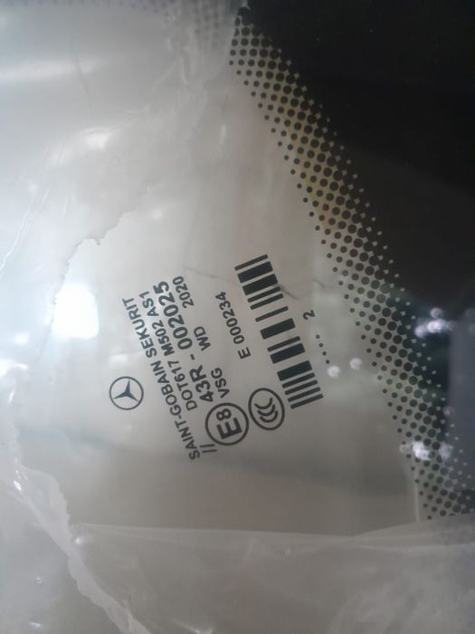 Лобовое стекло мерседес 211 оригинал