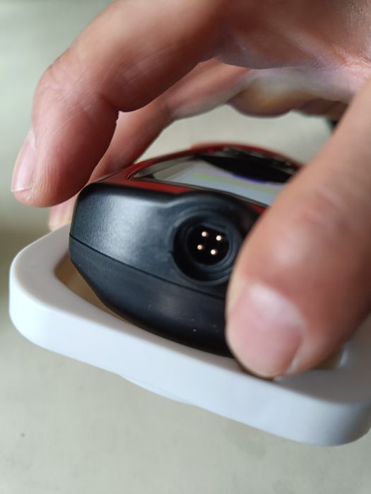 Продам эхолот Лакки