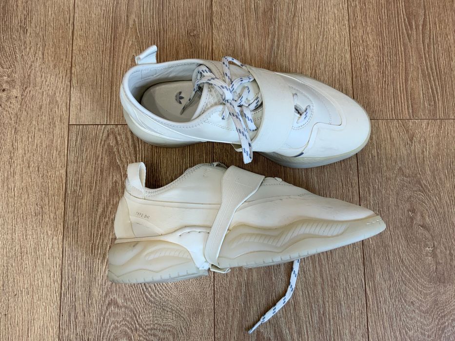 Adidas Off White-оригинални обувки 44 номер