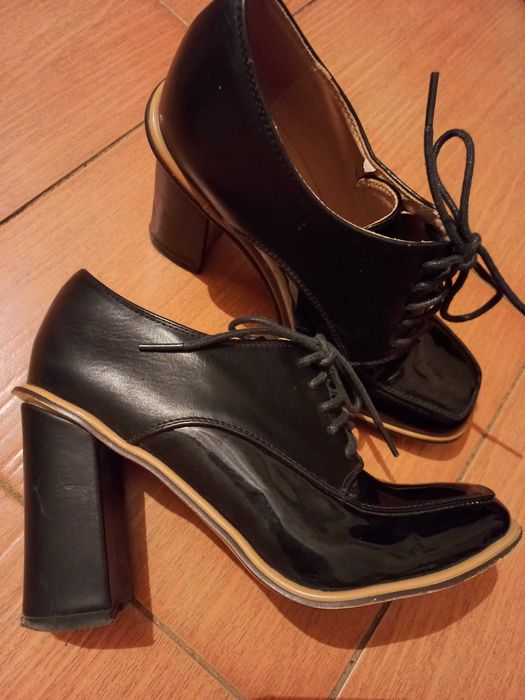 Обувь женская даром