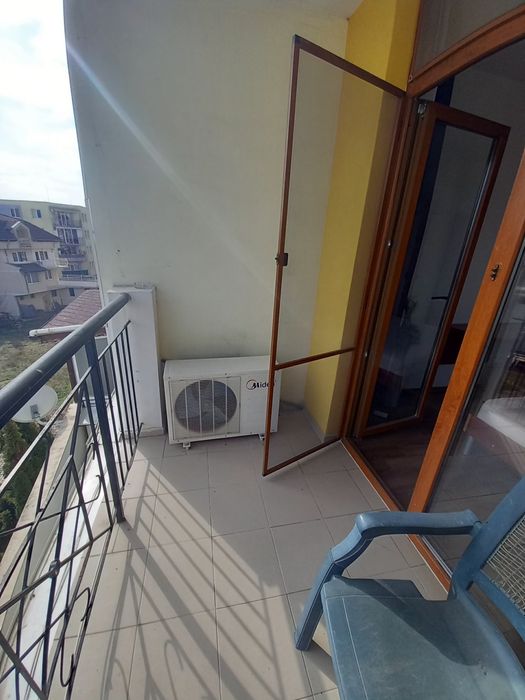 Продава се Двустаен апартамент в к.к. Слънчев бряг - 58 кв.м за 1121 €/кв.м - Снимка #3