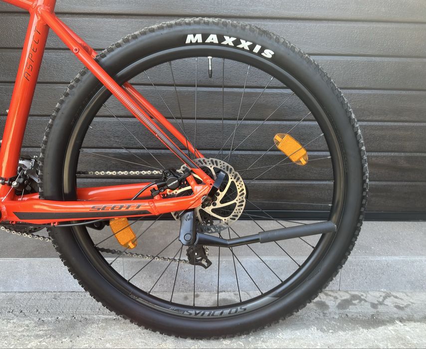 Bicicleta Scott NOUA Cube/Giant/Merida