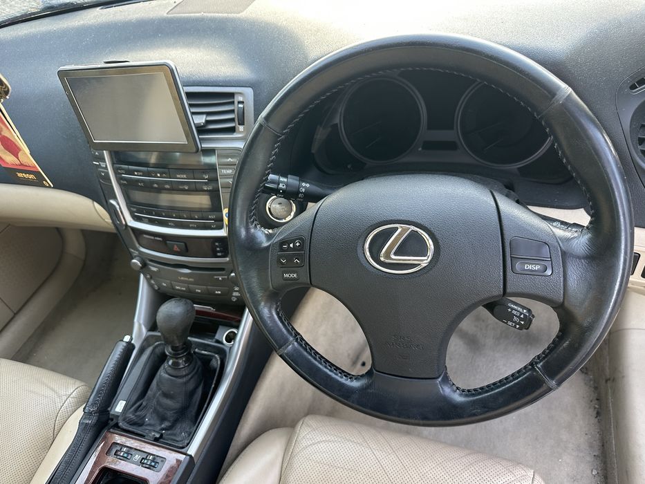 Lexus IS220 Лексус 177кс На части!