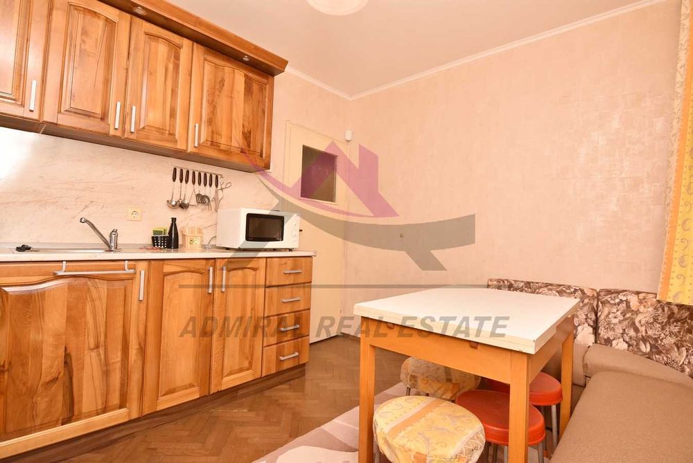 Продава се Четиристаен апартамент в Варна, ХЕИ - 84 кв.м за 2143 €/кв.м - Снимка #1