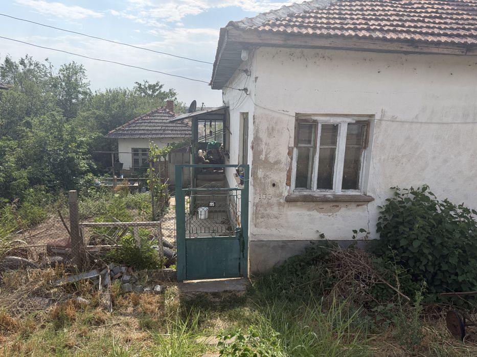 Къща в с. Златия