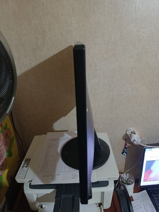 Продается Монитор Aiwa