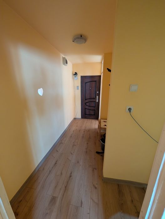 Inchiriez apartament cu 1 cameră