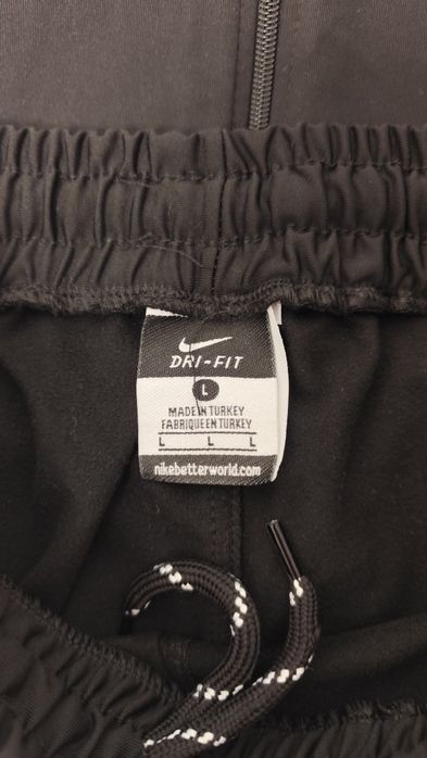 Trening barbati negru