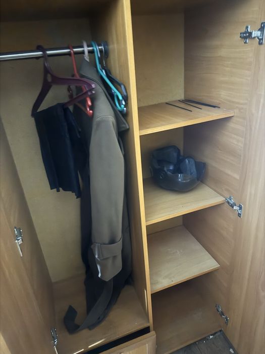 Прихожая продается