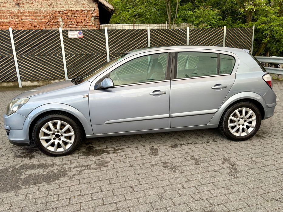 Opel Astra H 1.9 CDTI